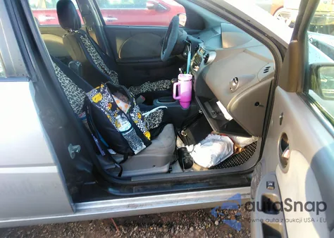 2004 Saturn Ion Level 2 из США, поврежденный, VIN 1G8AJ52F44Z159616